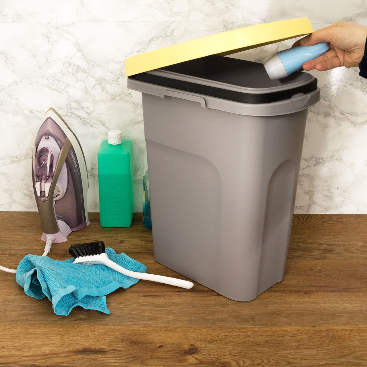 15 Liter Mülleimer schmal mit Deckel Müllsackhalterung Recycling Müllt – Hummelladen